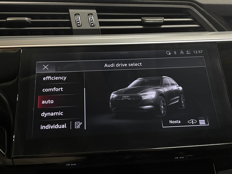 Audi e-tron vaihtoauto