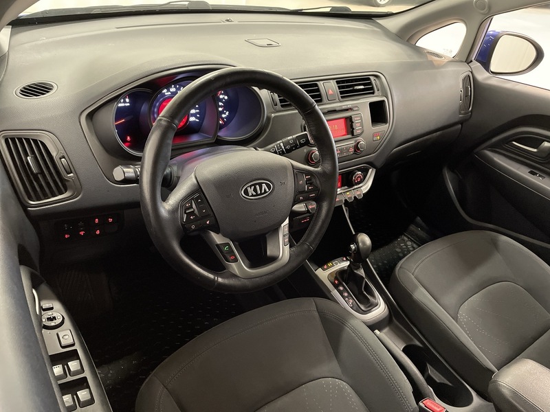 Kia Rio vaihtoauto