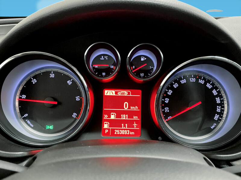 Opel Insignia vaihtoauto