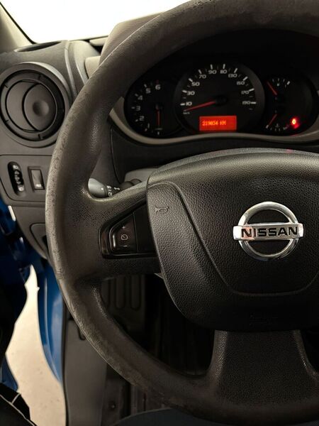 Nissan NV400 vaihtoauto