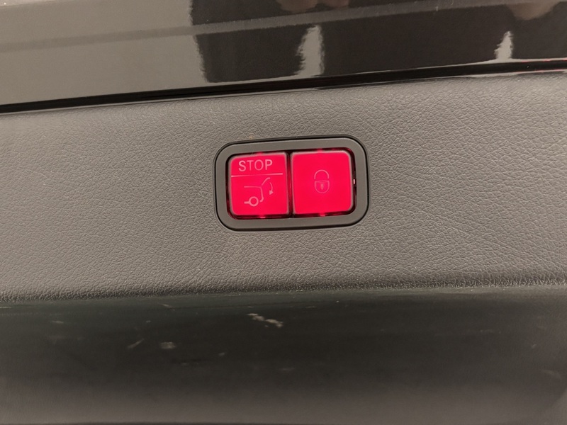 Mercedes-Benz EQS vaihtoauto
