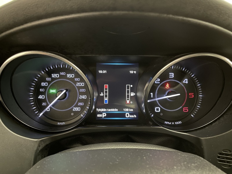 Jaguar XE vaihtoauto