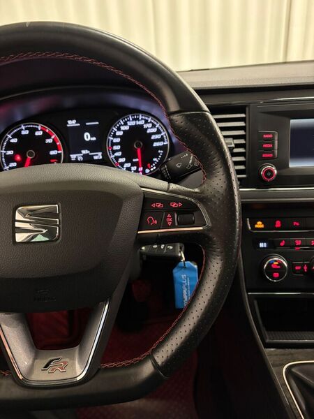 SEAT Leon vaihtoauto