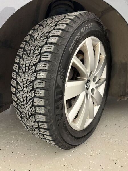 SEAT Leon vaihtoauto