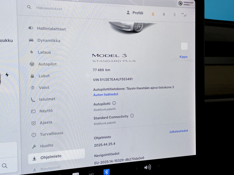 Tesla Model 3 vaihtoauto