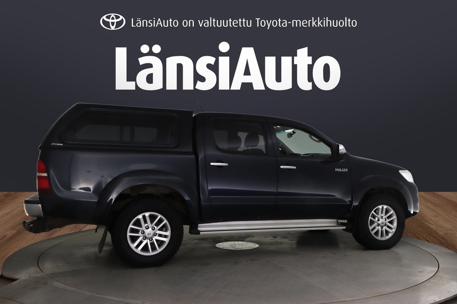 Toyota Hilux vaihtoauto