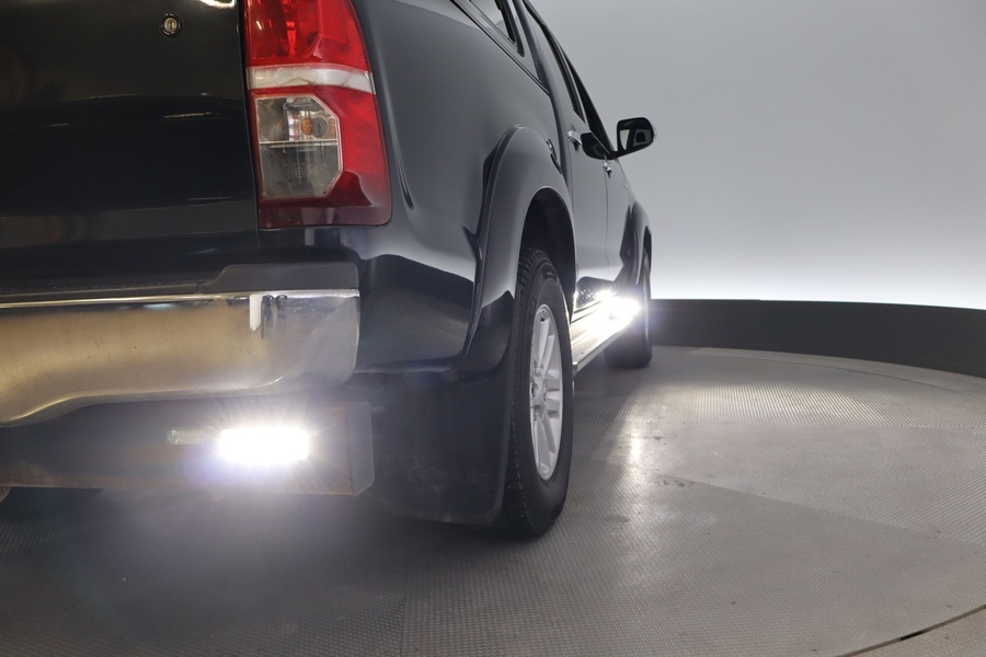 Toyota Hilux vaihtoauto