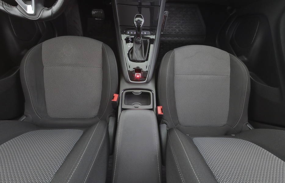 Opel Grandland X vaihtoauto