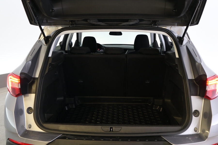 Opel Grandland X vaihtoauto