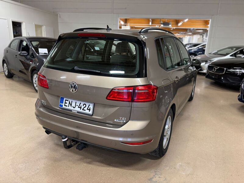 Volkswagen Golf Sportsvan vaihtoauto