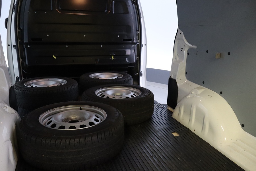 Opel Vivaro vaihtoauto