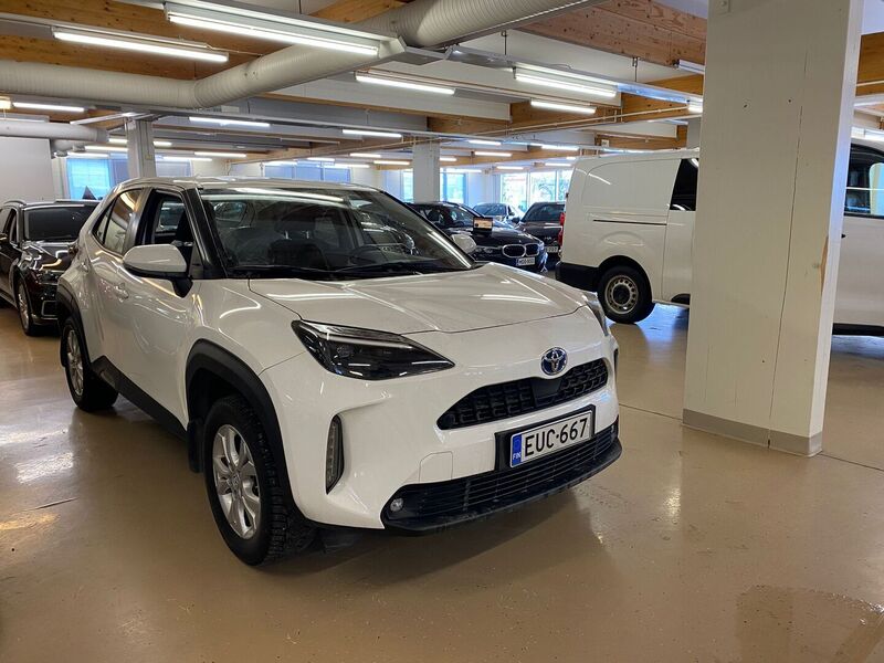 Toyota Yaris Cross vaihtoauto