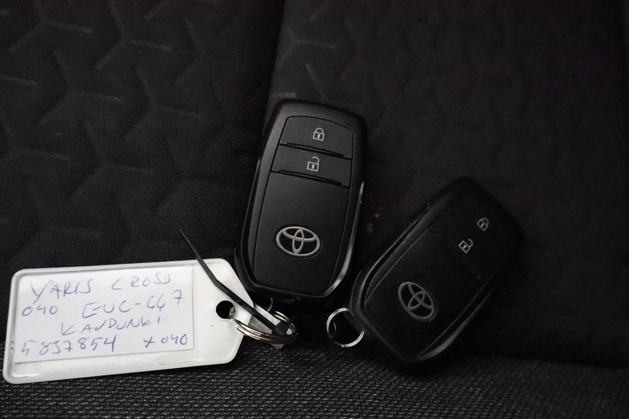 Toyota Yaris Cross vaihtoauto