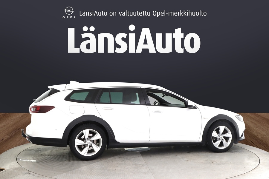 Opel Insignia vaihtoauto