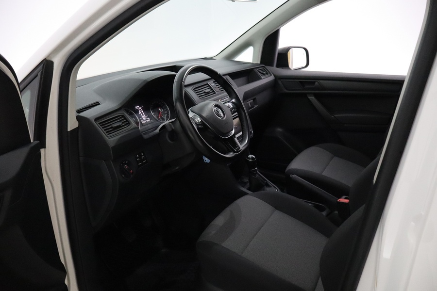 Volkswagen Caddy Maxi vaihtoauto