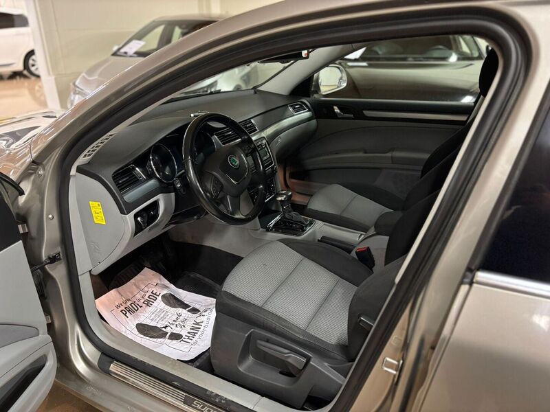 Skoda Superb vaihtoauto