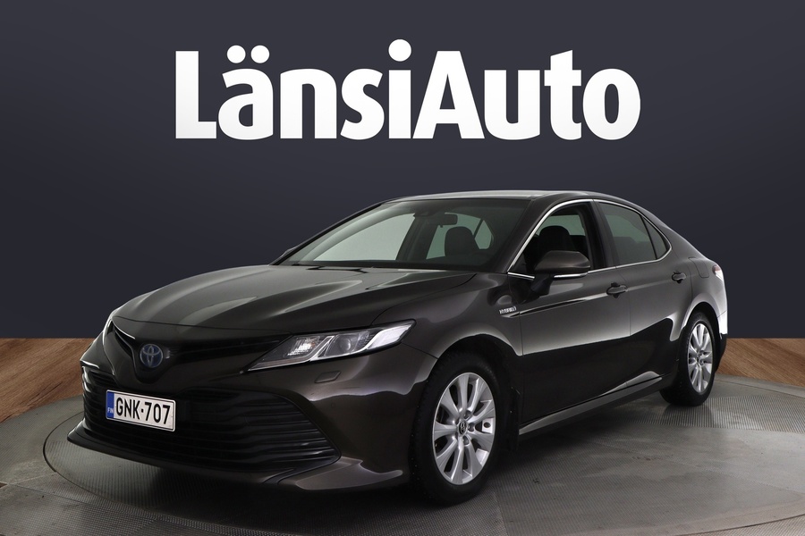 Toyota Camry vaihtoauto