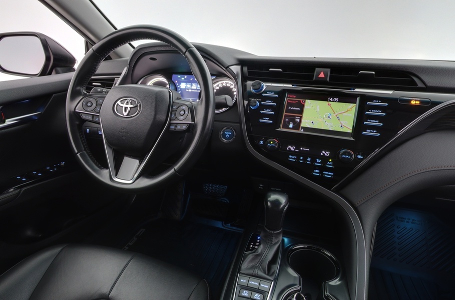 Toyota Camry vaihtoauto