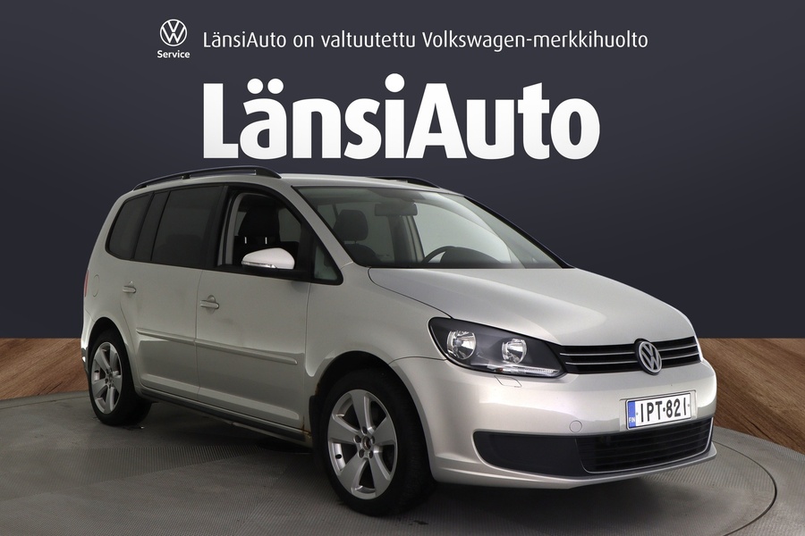 Volkswagen Touran vaihtoauto