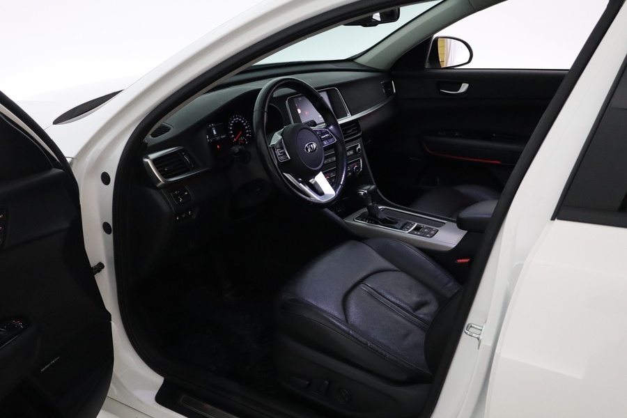 Kia Optima vaihtoauto