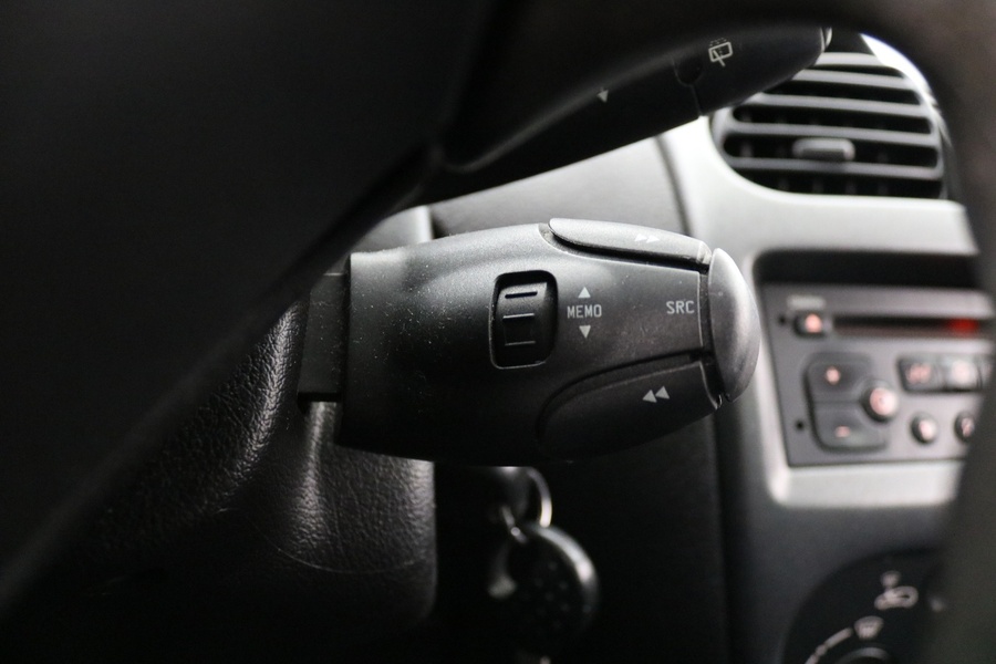 Peugeot 206 vaihtoauto