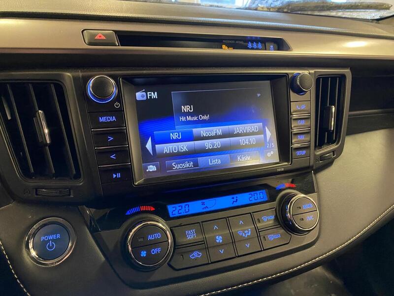 Toyota RAV4 vaihtoauto