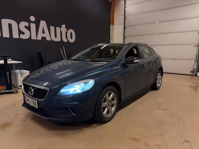 Volvo V40 Cross Country vaihtoauto