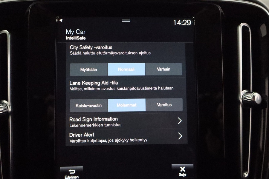 Volvo XC40 vaihtoauto