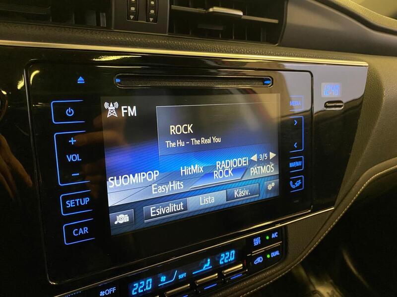 Toyota Auris vaihtoauto