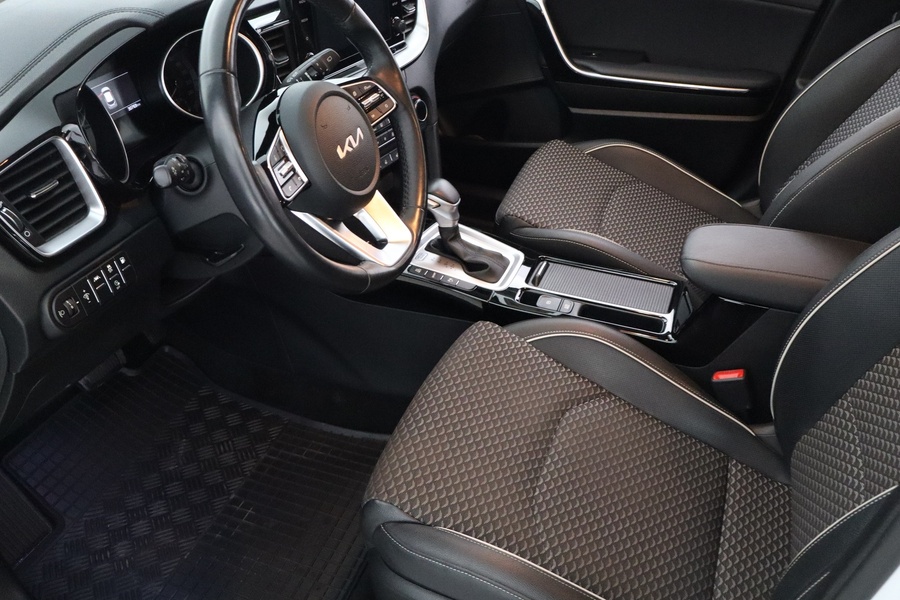 Kia XCeed vaihtoauto