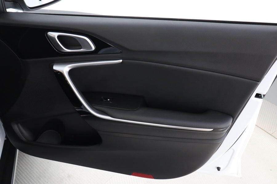 Kia XCeed vaihtoauto