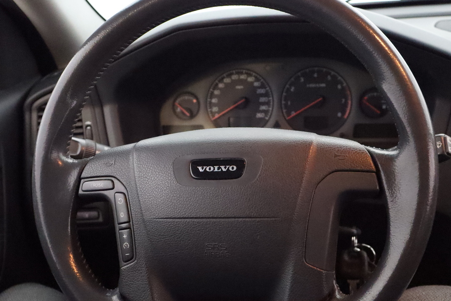 Volvo V70 vaihtoauto