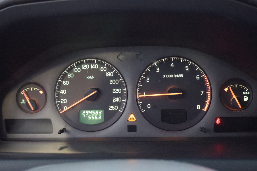 Volvo V70 vaihtoauto