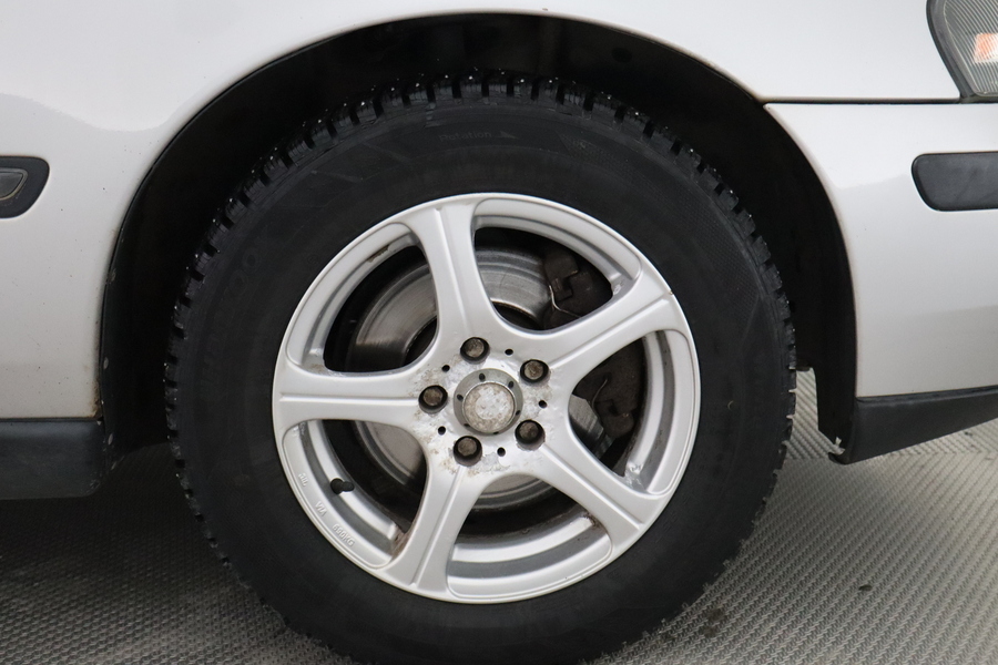 Volvo V70 vaihtoauto