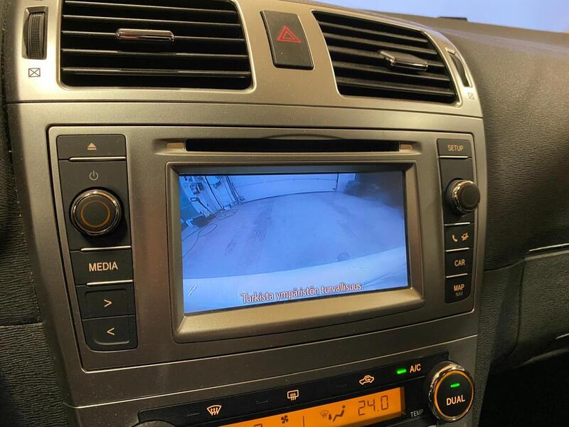 Toyota Avensis vaihtoauto