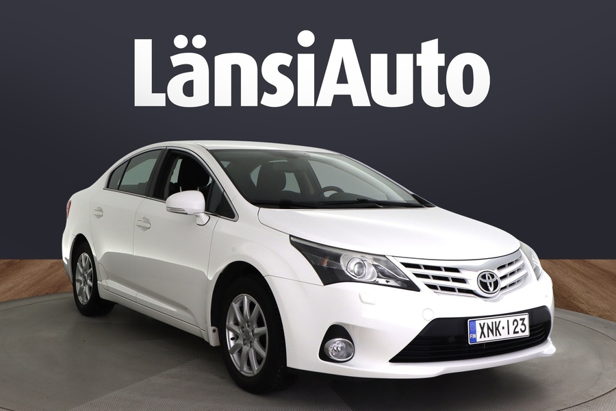 Toyota Avensis vaihtoauto