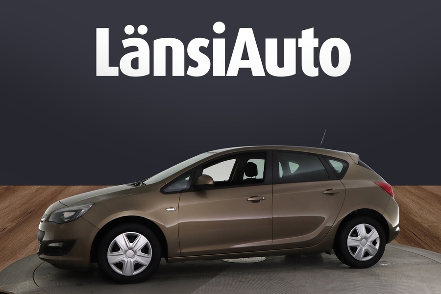 Opel Astra vaihtoauto