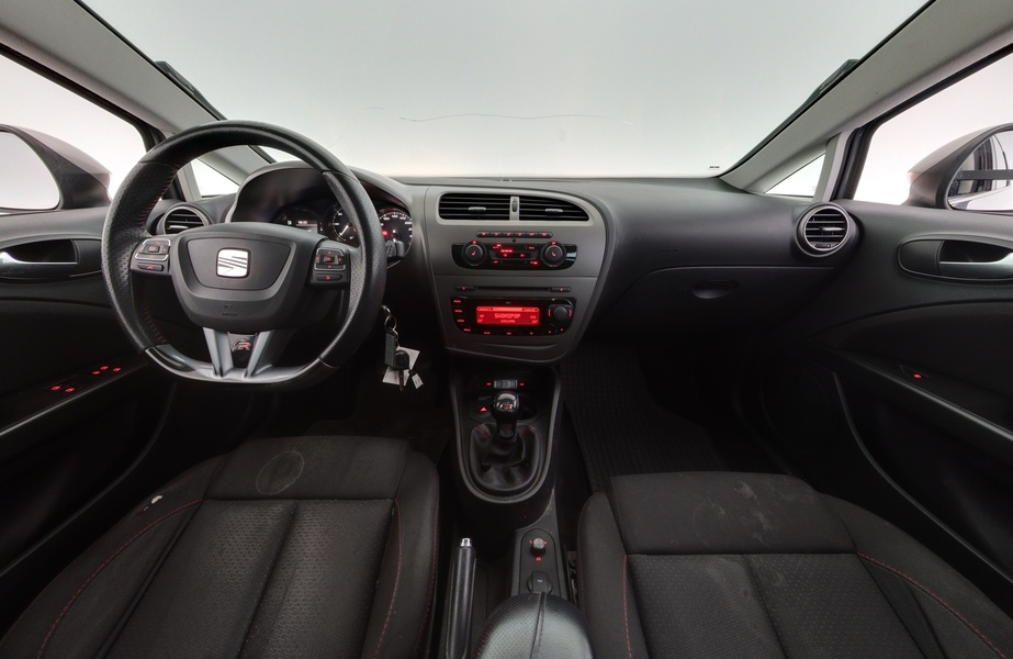 SEAT Leon vaihtoauto