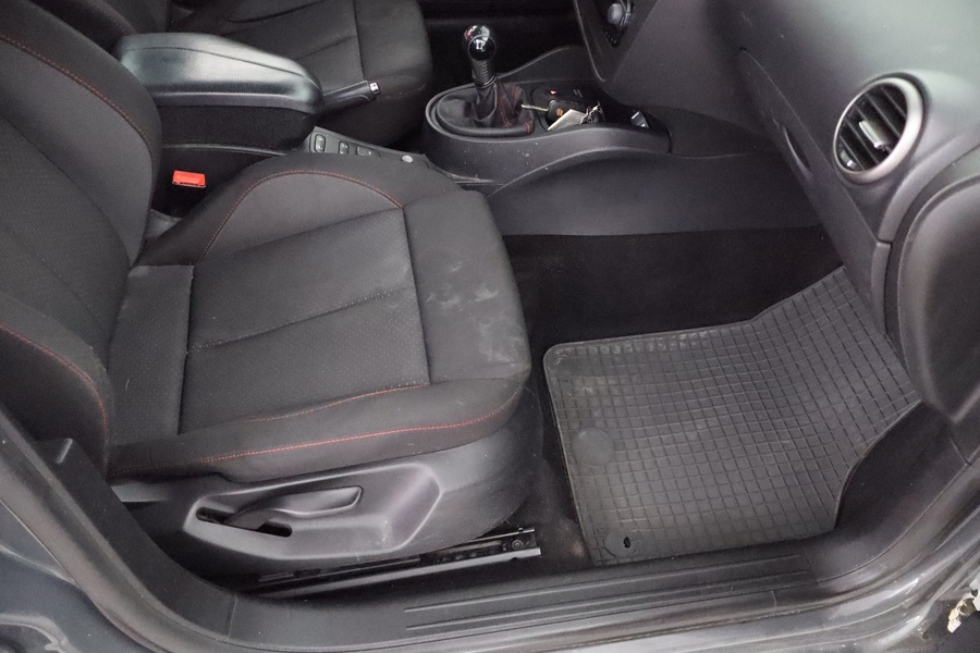 SEAT Leon vaihtoauto