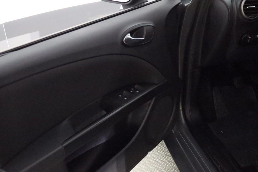 SEAT Leon vaihtoauto