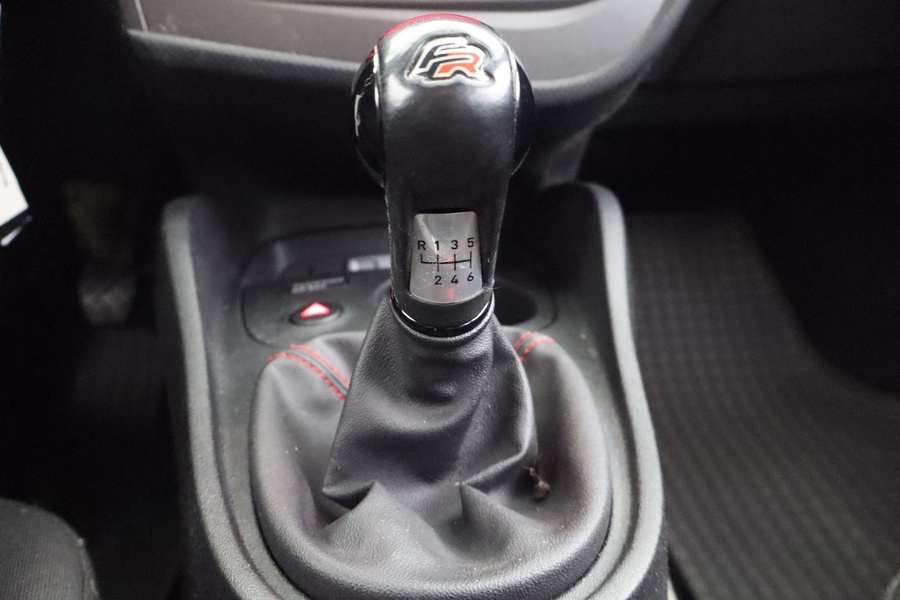 SEAT Leon vaihtoauto