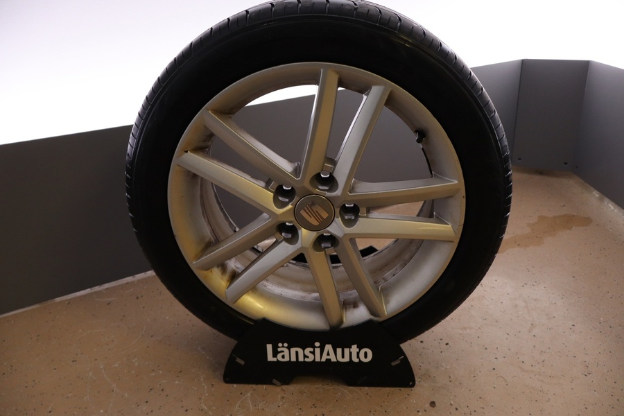 SEAT Leon vaihtoauto