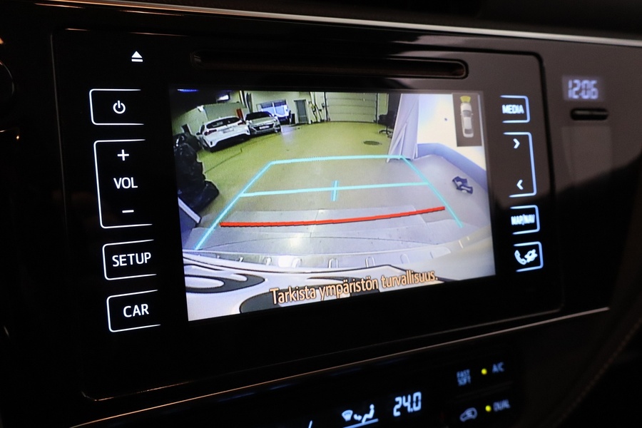 Toyota Auris vaihtoauto