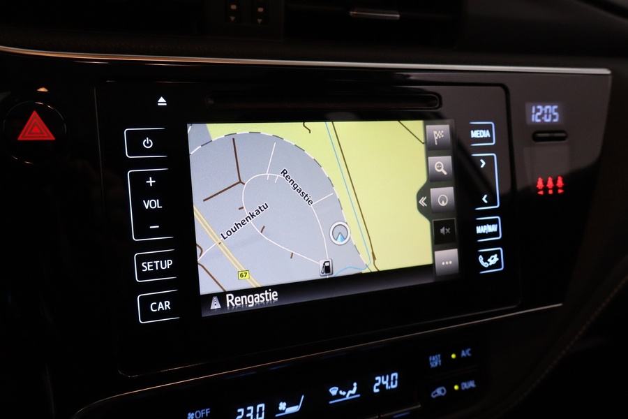 Toyota Auris vaihtoauto