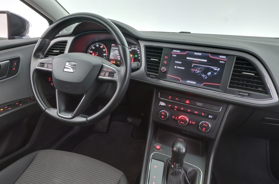 SEAT Leon ST vaihtoauto