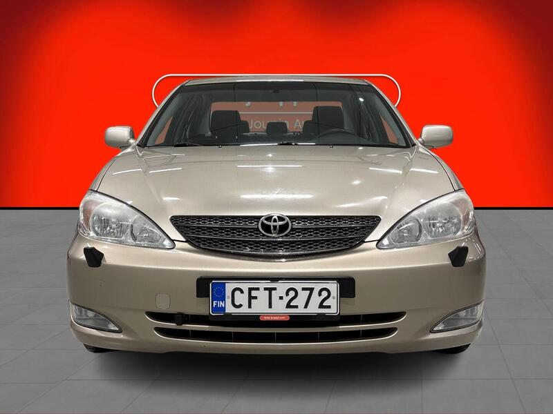 Toyota Camry vaihtoauto