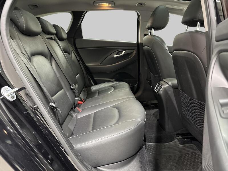 Hyundai i30 Wagon vaihtoauto