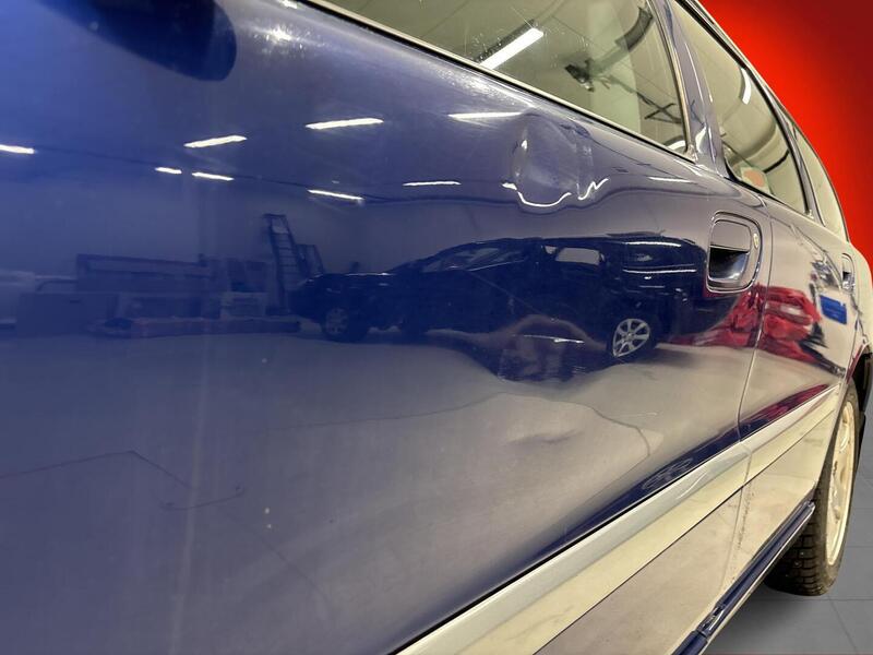 Volvo V70 vaihtoauto