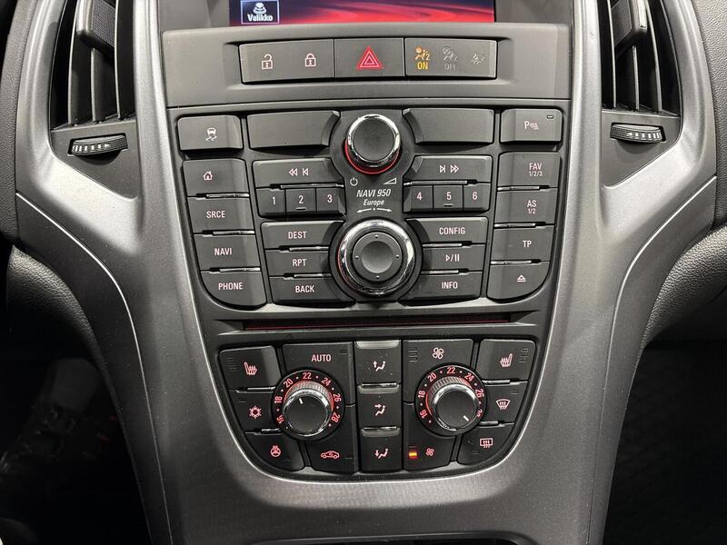 Opel Astra vaihtoauto