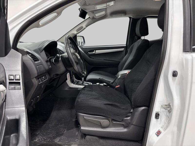 Isuzu D-Max vaihtoauto